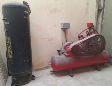 Foto: Compressor Wayne W 96011 H - 15 CV - 220/380 V - 430 litros.