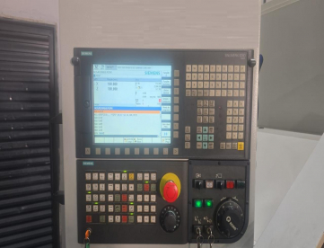 Foto: TORNO CNC - ROMI - CENTUR 30D - ANO 2021 - 430 x 1000 MM - PLACA HIDRÁULICA - COMANDO SIEMENS