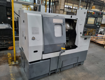 CENTRO DE TORNEAMENTO HYUNDAI - SKT 160C - 285 X 300MM - S/ CONTRA PONTO - SIEMENS - ANO 2010