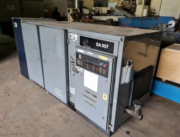 Foto: COMPRESSOR DE AR PARAFUSO - ATLAS COPCO - GA 507 - 50 HP - ANO1987