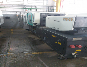 INJETORA PLÁSTICA LOG – MODELO LOG-210S6 – ANO 2019 – 210 TON