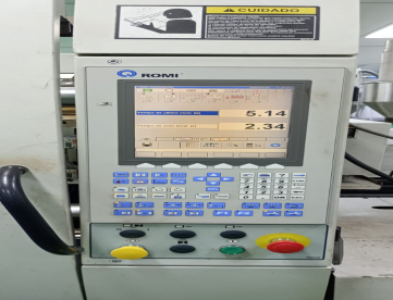 Foto: INJETORA DE PLÁSTICOS - ROMI - EN150 SERVO MOTOR-ACOMPANHA SECADOR E CARREGADOR- 150 TONELADAS - ANO 2014