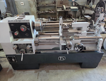 TORNO MECÂNICO NARDINI 220MIII - 500MM X 1000MM
