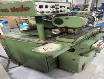 Foto: RETÍFICA CILINDRICA - STUDER - S20 - MÁQUINA DE PRECISÃO - COM CABEÇOTE DE INTERNO - 400 X 300 MM