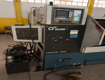 Foto: TORNO CNC - ROMI - CENTUR 40RV - 580MM X 1500MM - COMANDO  MACH 8