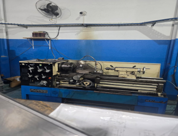 Torno Convencional Clark CDL41