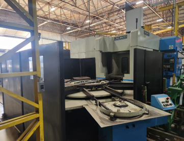 Foto: CENTRO DE USINAGEM HORIZONTAL CINCINATTI HPC630 XT - 1000M X 800MM X 800MM - 7 PALLETS