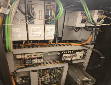 Foto: CENTRO DE TORNEAMENTO - MAZAK - NEXUS QTN-100 - 330MM X 520MM - ANO 2005