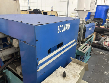 Foto: INJETORA DE PLÁSTICOS - ECONOMY - MODELO 60/40 - 40 TONELADAS