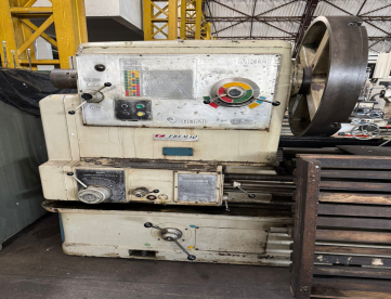 Foto: TORNO MECÂNICO - ROMI - MKII - 1200 X 5000