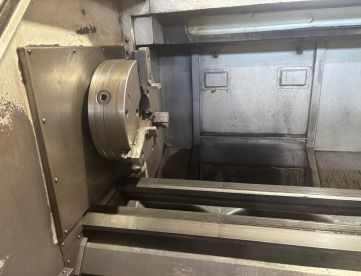 Foto: TORNO CNC - ROMI - MULTIPLIC 40A - ANO 2001 - 685 x 2000 MM -PLACA E PONTO MANUAL - COMANDO FANUC