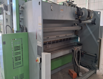 Foto: DOBRADEIRA HIDRÁULICA CN - VALENTIN - 63T X 3200 - ANO 2024