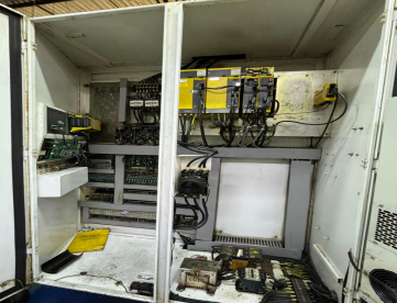 Foto: CENTRO DE USINAGEM HORIZONTAL - DUPLO PALLET 400 x 400 MM - LEADWELL - HCM400 - ANO 2006 - CURSOS 560 x 510 x 510 MM