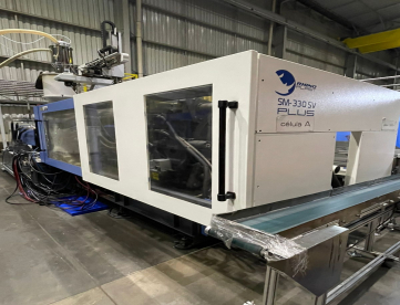 Foto: INJETORA DE PLÁSTICOS - RHINO - SM-330SV -  ANO 2014 - COM ROBÔ (SERVOMOTOR)