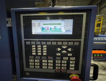 Foto: INJETORA DE PLÁSTICOS - RHINO - SM-330SV -  ANO 2014 - COM ROBÔ (SERVOMOTOR)