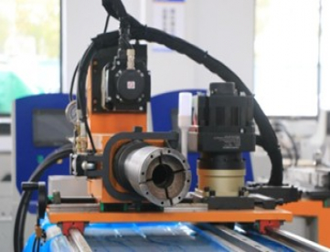 Foto: CURVADORA DE TUBO CNC RAYTU - CODIGO DW38 2A – 1S- TUBO MAXIMO 38 MM- ANO 2026