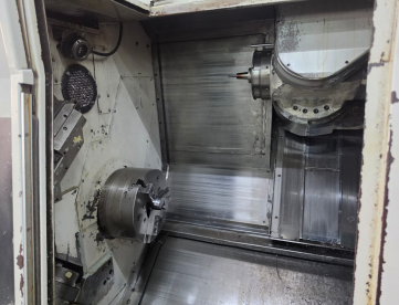 Foto: CENTRO DE TORNEAMENTO - MAZAK - 400-3T - ANO 2005 - INTEGREX MULTITAREFA 5 EIXOS