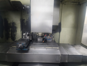 Foto: CENTRO DE USINAGEM VERTICAL - MIKRON - VCE800 PRO-X - ANO 2006 - 15.000 RPM - COMANDO HEIDENHAIN