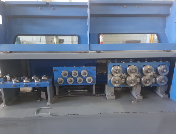 Foto:   DOBRADEIRA DE ARAMES BIDIMENSIONAL CNC - TECNOMAQ  TM AC1 -ARAME DE 3.5 A 12 MM- ANO 2020 /11