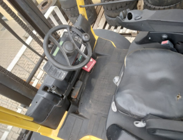 Foto: EMPILHADEIRA  A GÁS - HYSTER - 155 FT - 7 TONELADAS - ANO 2014