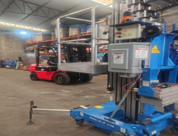 Foto: PLATAFORMA ELEVATÓRIA - GENIE - AWP 30S - ALTURA 11 METROS - CAPACIDADE 160 KG