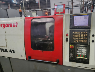 Foto: TORNO AUTOMÁTICO CNC - ERGOMAT - TBA-42 - ANO 2008