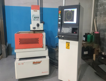 ELETROEROSÃO CNC FIO DE MOLIBDÊNIO - BENER - ELETROCUT EL -32 - ANO 2019
