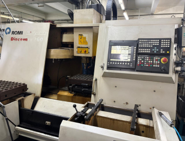 Foto: CENTRO DE USINAGEM VERTICAL - ROMI - DISCOVERY 760 - ANO 2007 - COMANDO FANUC