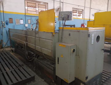 Foto: TORNO MECÂNICO - VEKER - 660MM X 3000MM - ANO 2012