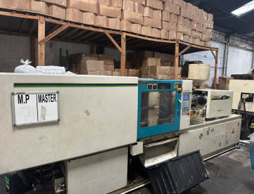 Foto: INJETORA DE PLÁSTICOS- LK MACHINERY - POTENZA 160 TONELADAS - BOMBA VARIAVEL -ANO 2007