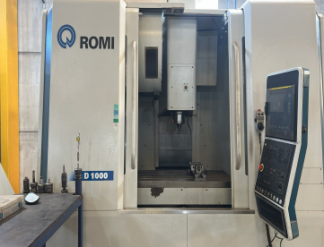 Foto: CENTRO DE USINAGEM VERTICAL - ROMI - D1000 NOVA GERAÇÃO -15.000 RPM - REFRIGERAÇÃO PELO SPINDLE - ANO 2018