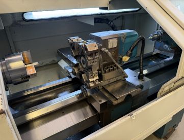 Foto: TORNO CNC - ROMI - CENTUR 30D - ANO 2013 - 430 x 1000 MM - COMANDO CNC SIEMENS - PLACA HIDRÁULICA - SOMENTE 6.500 HORAS DE USO