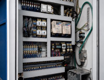 Foto: ROBÔ DE CORTE A LASER FIBRA CNC PARA VIGAS E PERFIS W - DAITO / CALFRAN - CRN7030 - CORTES COMPLEXOS - ALTA PRODUTIVIDADE
