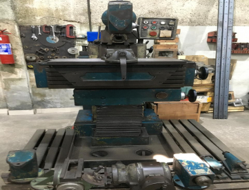 Foto: FRESADORA UNIVERSAL - TOS - FN32