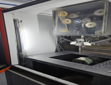 Foto: ELETROEROSÃO A FIO CNC - AGIE CHARMILLES - ROBOFIL 380 - MAQUINA MUITO NOVA - ANO 2006