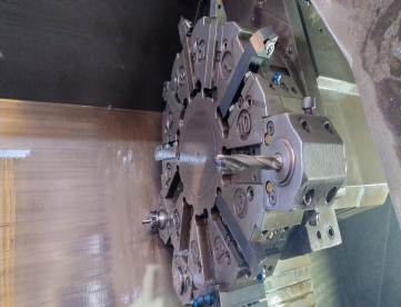 Foto: TORNO CNC - HYUNDAI - SKT 28 - COMANDO FANUC - ANO 2008