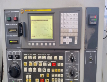 Foto: TORNO CNC - HYUNDAI - SKT 28 - COMANDO FANUC - ANO 2008
