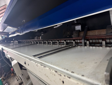 Foto: ALIMENTADOR DE BARRAS - IEMCA - BOSS 542