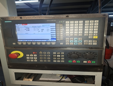 Foto: FRESADORA CNC - HELLER - PFV 10-1000 Banco Fixo