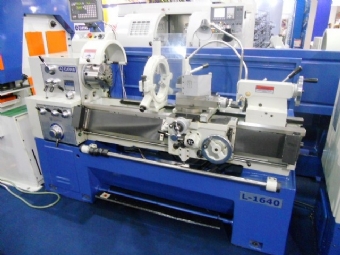 Foto: TORNO MECÂNICO CLEVER L-1640