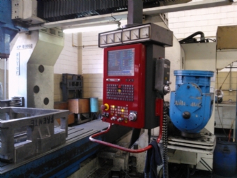 Foto: FRESADORA PORTAL CNC - ZAYER KP4000 - Ano 1994