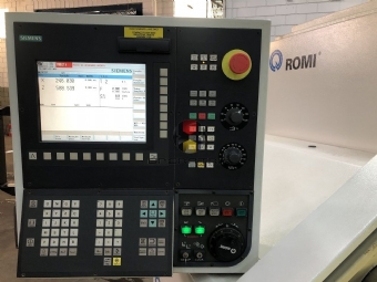 Foto: TORNO CNC ROMI - CENTUR 30D - 1000MM - ANO 2010