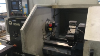 Foto: torno romi cnc centur 40rv