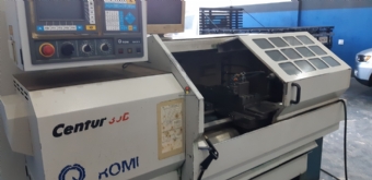 Foto: TORNO CNC ROMI - CENTUR 30D - 1000MM - ANO 2000