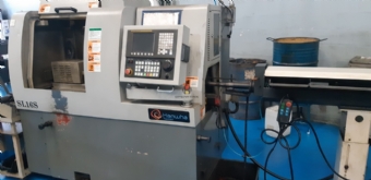 Foto: TORNO CNC CABEÇOTE MOVEL HANWHA SL16S - ANO 2007