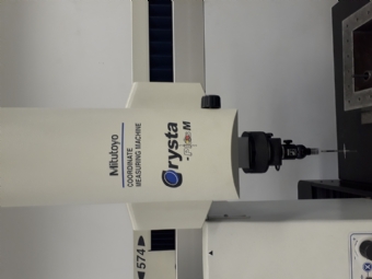 Foto: Tridimensional  Crsta Plus M574  ano 2004