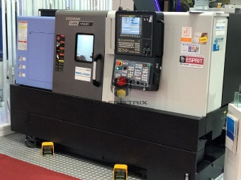 Foto: CENTRO DE TORNEAMENTO - DOOSAN - LYNX 2100 LMSB - ANO 2016 - Ferramenta Acionada e Subspindle