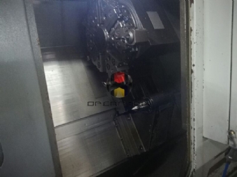 Foto: Torno CNC Hyundai SKT-21 (XZ) 350 x 410 mm Ano 2007 Fanuc