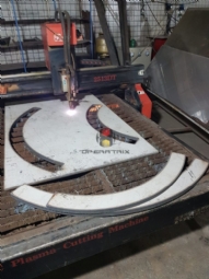 Foto: MÁQUINA DE  CORTE A PLASMA - CNC 2D - 2014