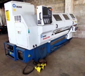 Foto: TORNO CNC ROMI CENTUR 35D - Ano 2008